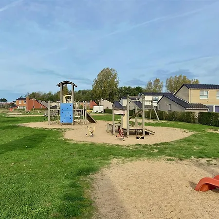 Leuke Vakantiewoning Met Tuin In Westende Tatil Evi Middelkerke