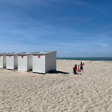 Stylish Westende Getaway *