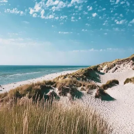Stylish Westende Getaway *